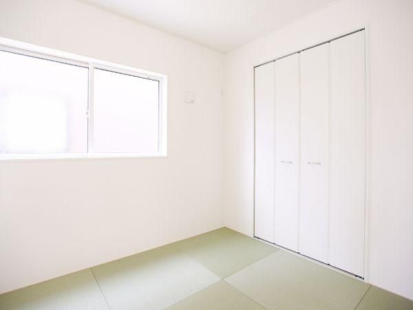 New 4LDK House in Yufu, Oita with Seismic Damping & All-Electric - Thumbnail 3