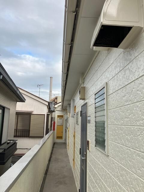 1988 Apartment Building for Sale in Sumida, Tokyo - 192.15 sqm - Thumbnail 3