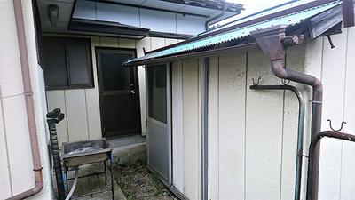 Located near the station, this large house used to be a barber shop: Villas, Real Estate, Properties for Sale, Hometown Information Center: Nationwide Country Living Property Data — Image 4, Tono, Iwate