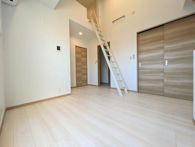 2LDK Apartment for Rent in Kasukabe, Saitama - Thumbnail 4