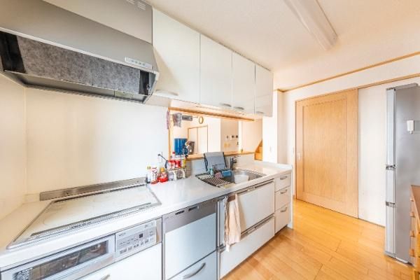 2007 3SLDK House for Sale in Hiroshima's Asakita Ward - Thumbnail 3