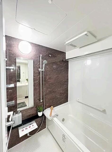 2LDK Apartment for Sale in Katsushika, Tokyo - Thumbnail 4