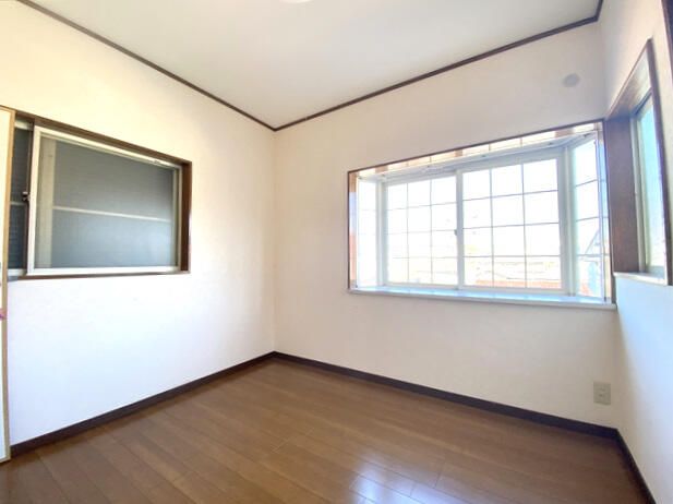 Used 4DK Detached House in Yokosuka, Kanagawa - Thumbnail 3