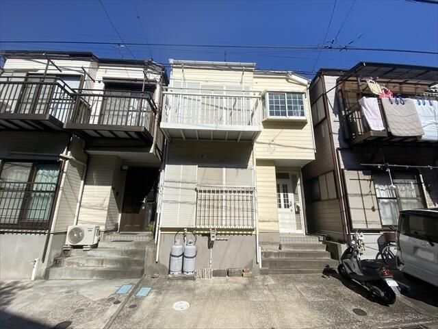 Used 4DK Detached House in Yokosuka, Kanagawa - Thumbnail 2