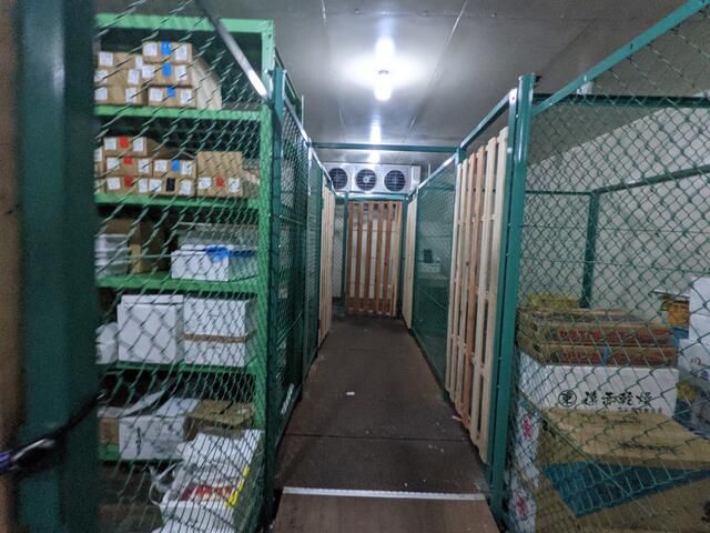 Warehouse Unit for Rent in Chofu City, Tokyo, 7.24 sqm - Thumbnail 2