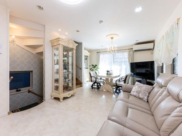 Modern 3-Story House in Taito, Tokyo | 2SLDK Near Ueno Park - Thumbnail 4