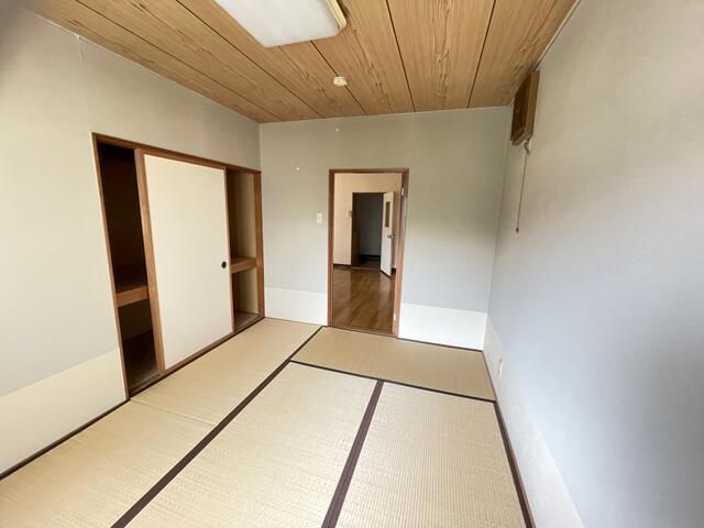 3DK Apartment for Rent in Tsutsumicho, Aomori City - Thumbnail 2
