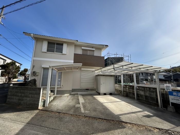 Renovated 4LDK House for Sale in Tokushima City, Tokushima - Main Image
