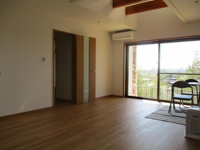4SLDK Detached House for Sale in Sanyo-Onoda, Yamaguchi - Thumbnail 2