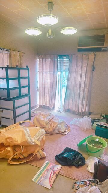 4DK House for Sale in Naka City, Ibaraki with Large Garden & Parking - Thumbnail 2