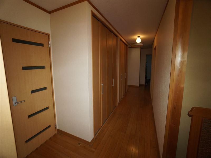 2008 3LDK House in Tamano, Okayama with Large Land and Parking - Thumbnail 4