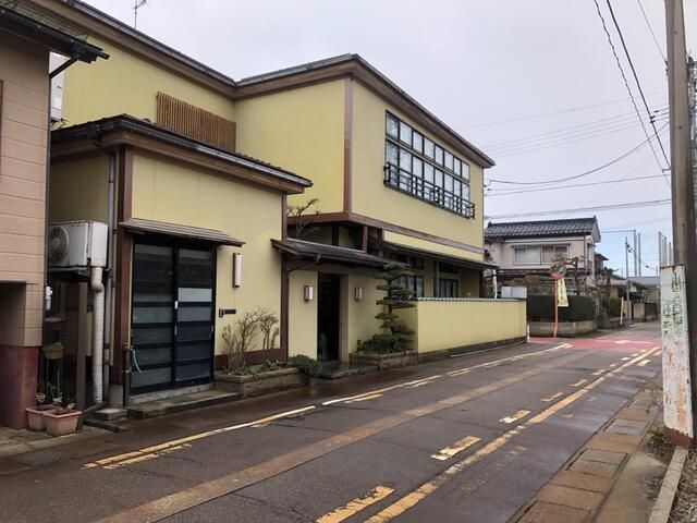Commercial Building with Kitchen in Sanjo, Niigata - 15 Million Yen - Thumbnail 2