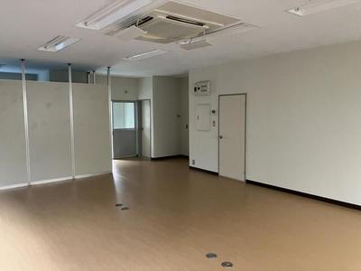 Office for Rent in Minobu, Yamanashi - 91.09 sqm with Parking — Interior, Minobu, Yamanashi