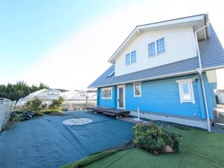2022-Built Log House in Kiryu, Gunma - Spacious Land with Garage - Thumbnail 2