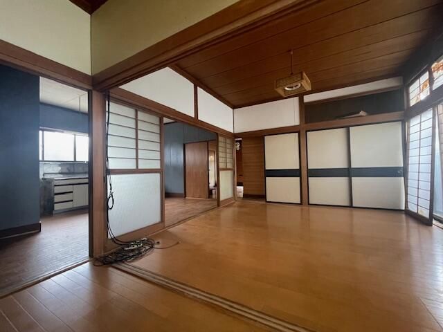 6DK Wooden House on 348sqm Land in Yuzawa, Akita - Image 22