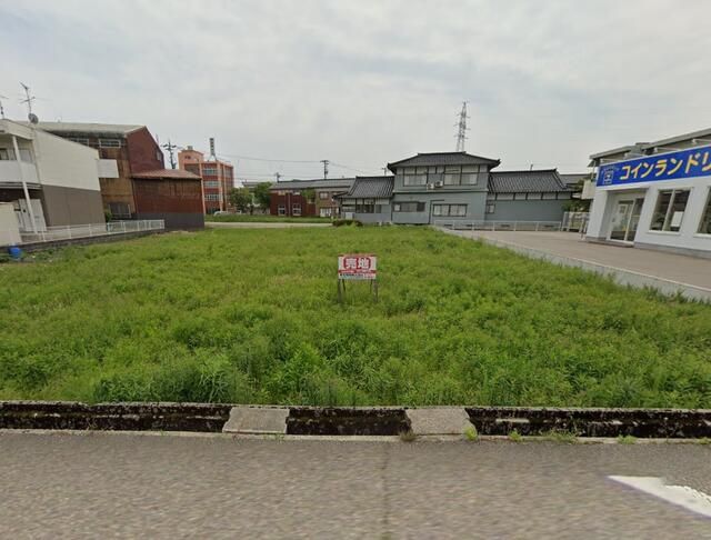 796 sqm Building Land for Sale in Takaoka City, Toyama - Thumbnail 3