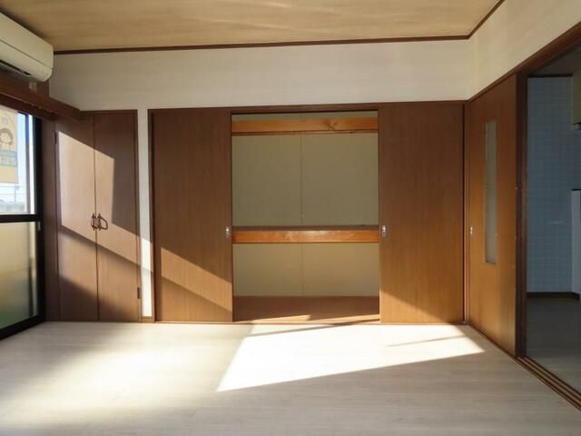 2DK Apartment for Rent in Ishinomaki, Miyagi - 45.36m² - Thumbnail 3