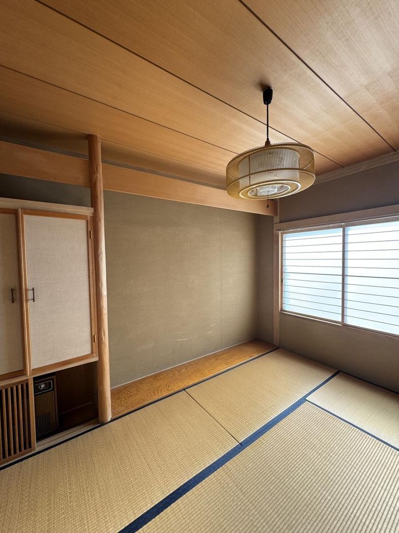 4LDK House on Corner Lot in Quiet Hakodate Neighborhood - Thumbnail 4