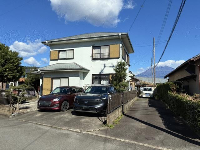 3LDK House for Sale in Fuji City with Mt. Fuji View - Main Image