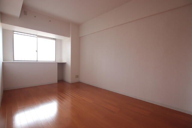 2LDK Apartment for Rent in Tokorozawa, Saitama - Thumbnail 4