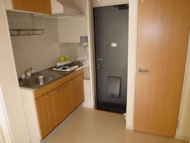 1K Apartment for Rent in Nagano City, Nagano - Thumbnail 3