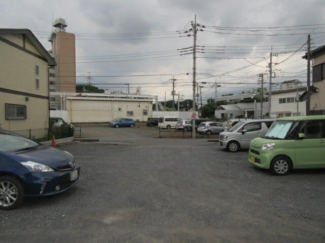 Rental Parking Space in Narrowa, Saitama - 7,000 Yen/Month - Thumbnail 2