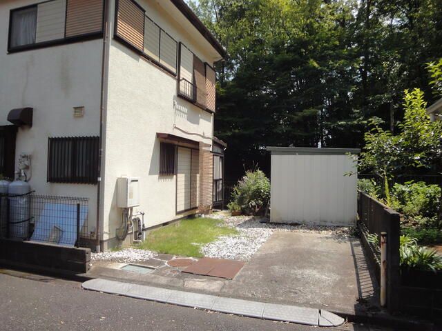 Land for Sale in Machida, Tokyo - 125.86 sqm Residential Plot - Thumbnail 2