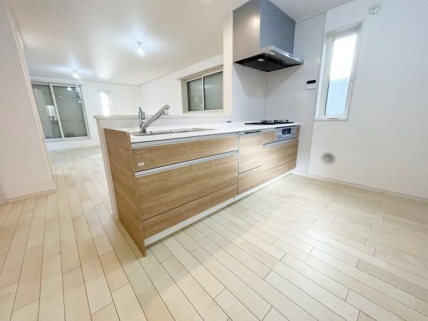 New 3SLDK House in Itabashi, Tokyo | 7-Min Walk to Station - Thumbnail 2