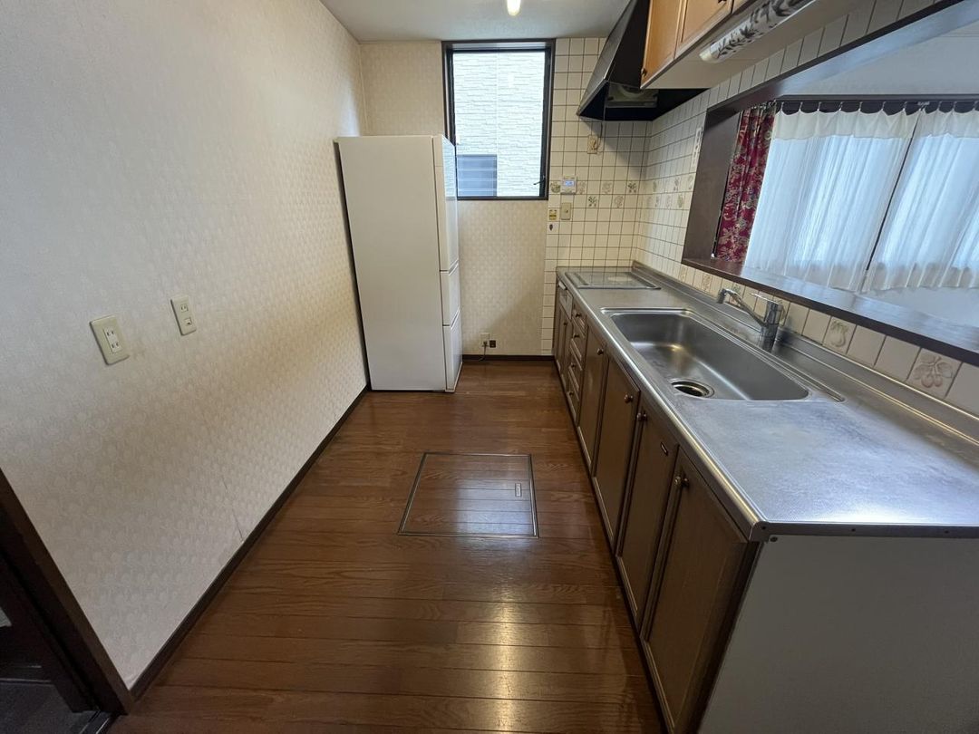 5LDK House for Sale in Hakusan City, Ishikawa - 155 sqm - Thumbnail 4