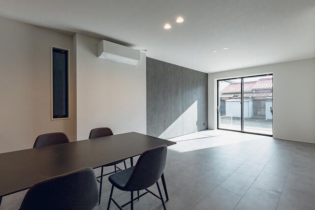 New 3LDK House in Nagoya's Nishi Ward with Parking for 2 - Thumbnail 2