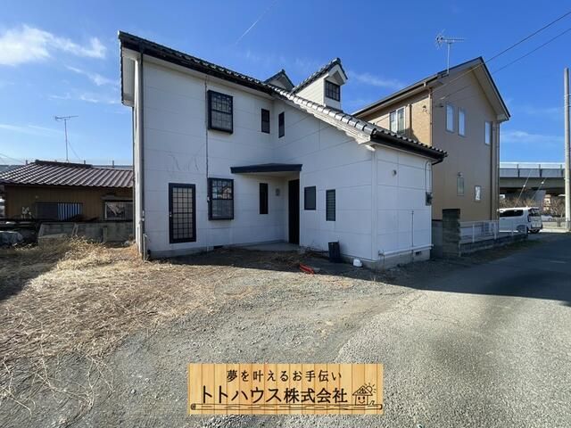 Used 4SDK Detached House in Isesaki, Gunma - 78.24 sqm - Thumbnail 2