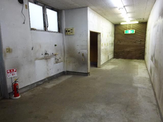 Commercial Retail Space for Rent in Nagamachi, Sendai - Thumbnail 4