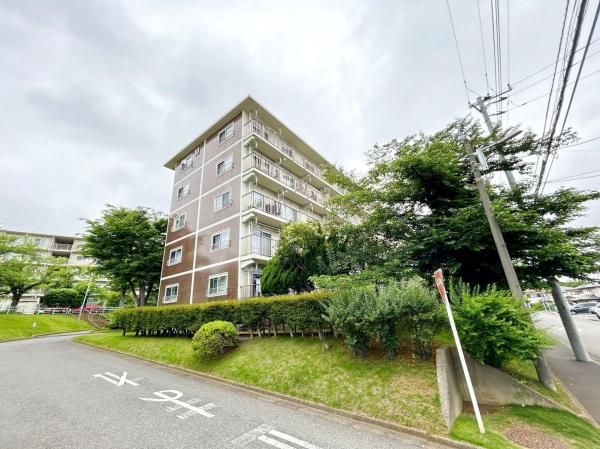 3LDK Used Condominium in Inage Ward, Chiba City - Thumbnail 2