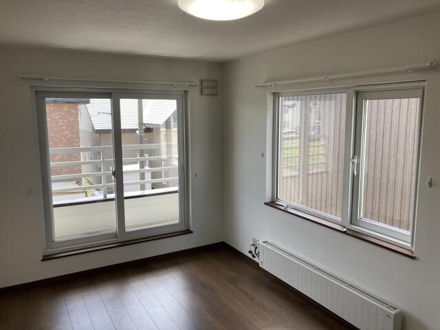 3LDK House on Corner Lot in Tomakomai, Hokkaido - Image 22