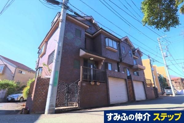 4LDK Corner-Plot House with Garage in Fuchu, Tokyo - Thumbnail 4