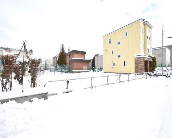 Land for Sale in Sapporo Higashi-ku, Hokkaido - 311.84 sqm - Thumbnail 4