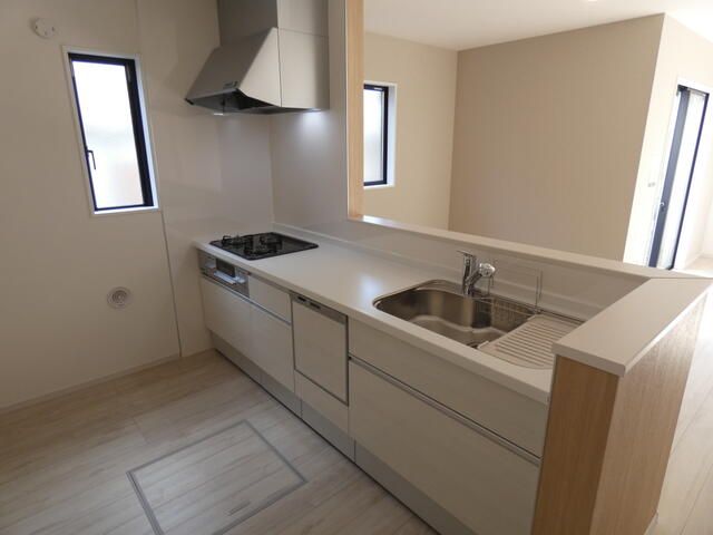 New 4LDK House for Sale in Takasaki, Gunma - Thumbnail 3