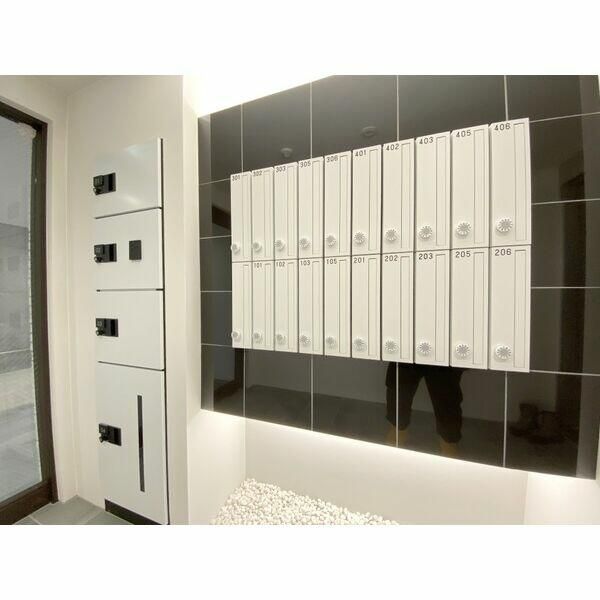 Modern 1LDK Apartment for Rent in Central Sapporo, Hokkaido - Thumbnail 4