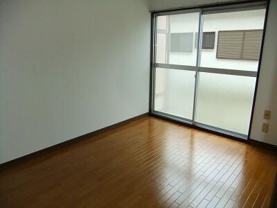 2LDK Apartment for Rent in Odawara, Kanagawa - Thumbnail 4