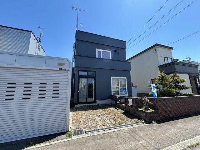 3LDK Used House for Sale in Kita-ku, Sapporo, Hokkaido - Thumbnail 3