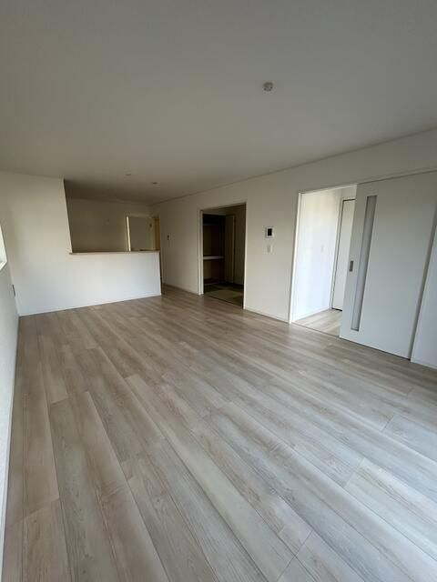 New 4LDK House in Nihonmatsu, Fukushima with Seismic Damping - Thumbnail 2