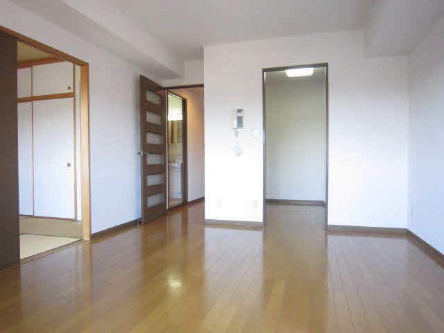 3LDK Apartment for Rent in Sayama, Saitama - Thumbnail 2