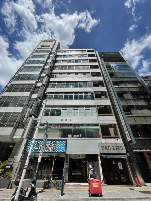 Takara Building Office for Rent in Shinjuku, Tokyo - 129.72 sqm - Thumbnail 2