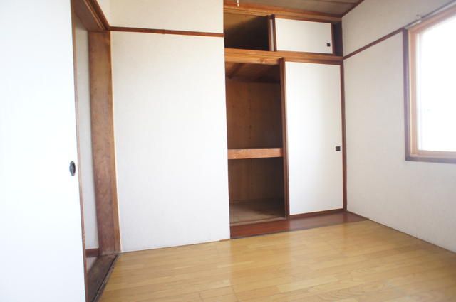 3DK Apartment for Rent near Niigata Daigaku-mae Station, Niigata - Thumbnail 3
