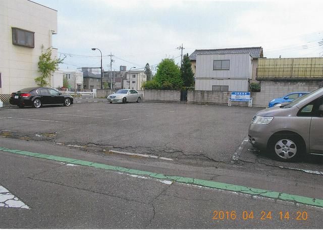 Rental Parking Space in Maebashi, Gunma - Image 1