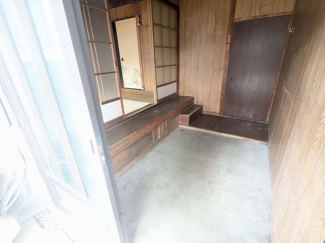4DK House with Large Land for Sale in Maniwa, Okayama - Thumbnail 3