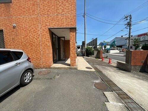 Office Space for Rent in Ota-ku, Tokyo - 170.23 sqm - Thumbnail 4