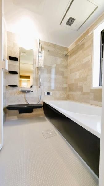 Spacious 5LDK Detached House in Kamakura, Kanagawa - Thumbnail 3