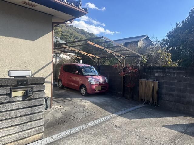 4DK House for Sale in Narukami, Wakayama City - Main Image