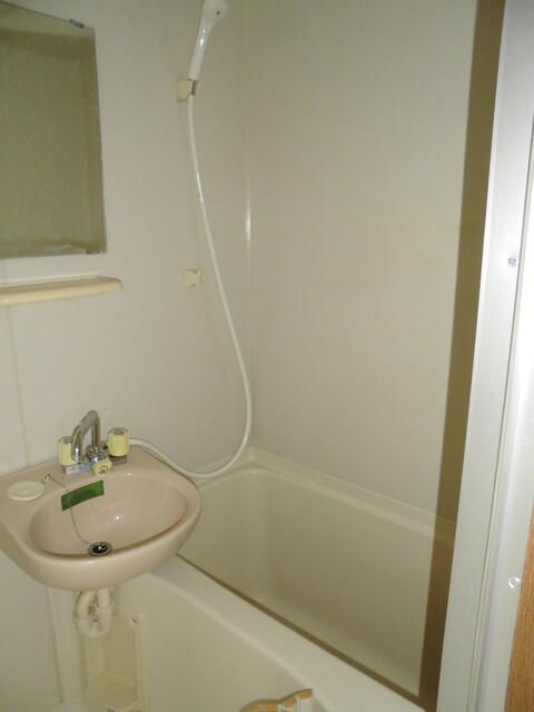 Maison La Belle I Apartment for Rent in Minami-Alps City, Yamanashi - Thumbnail 3
